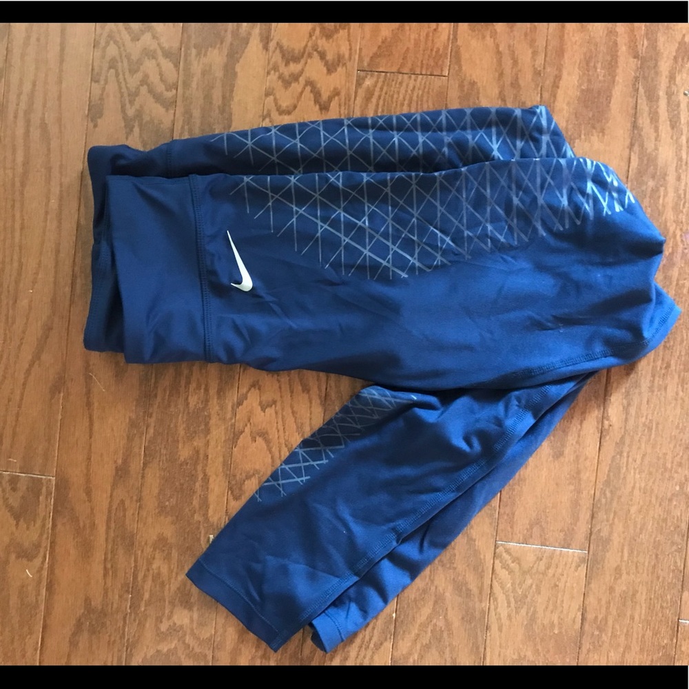 Women’s Nike leggings